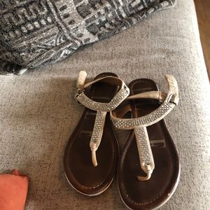Ladies sandals